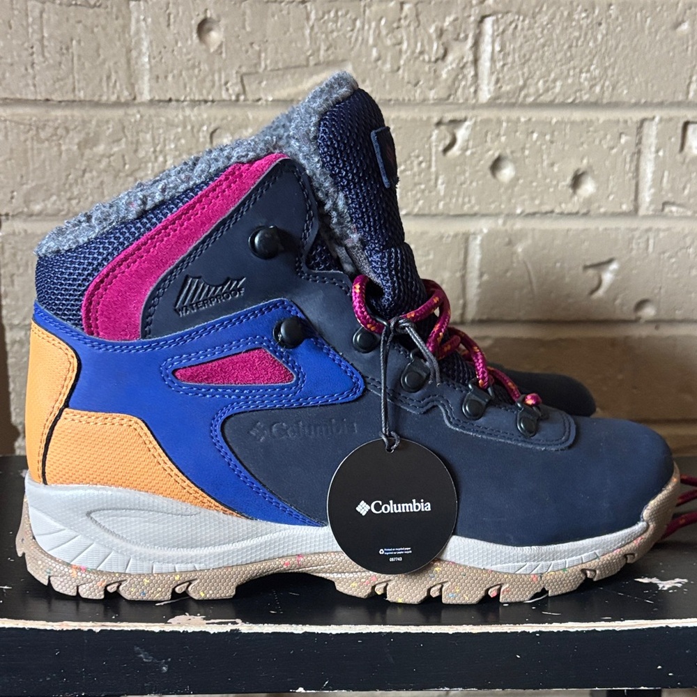 Columbia Newton Ridge Waterproof Boots
